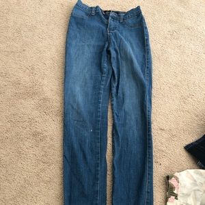 Skinny high waisted jeans